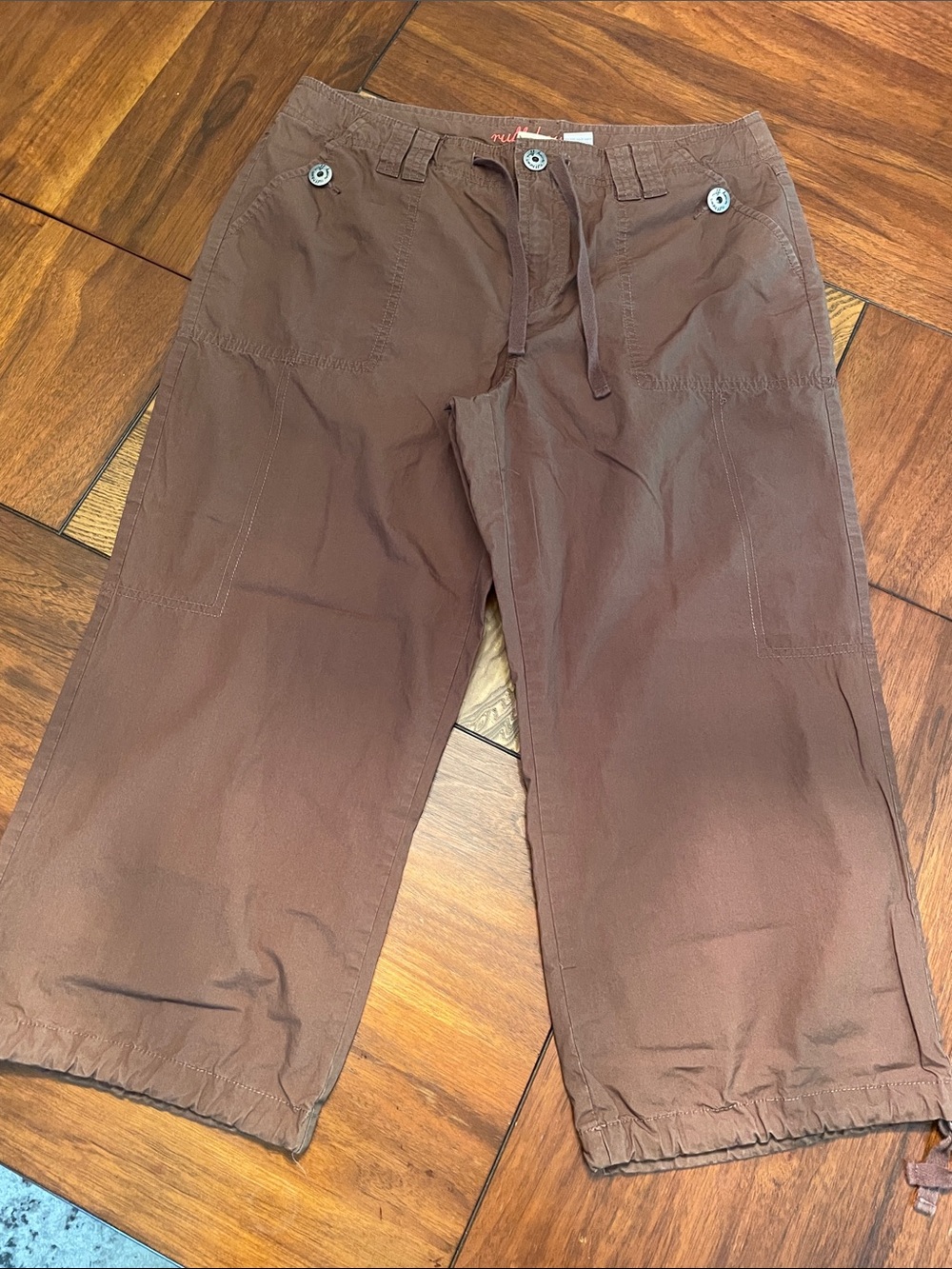 Ruff Hewn Brown Capri Pants